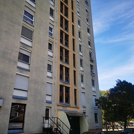 Central Park Apartman Szekszárd Kültér fotó